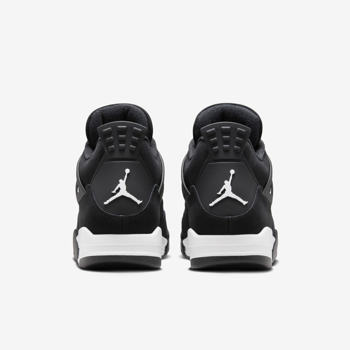 Men's sneakers size 10