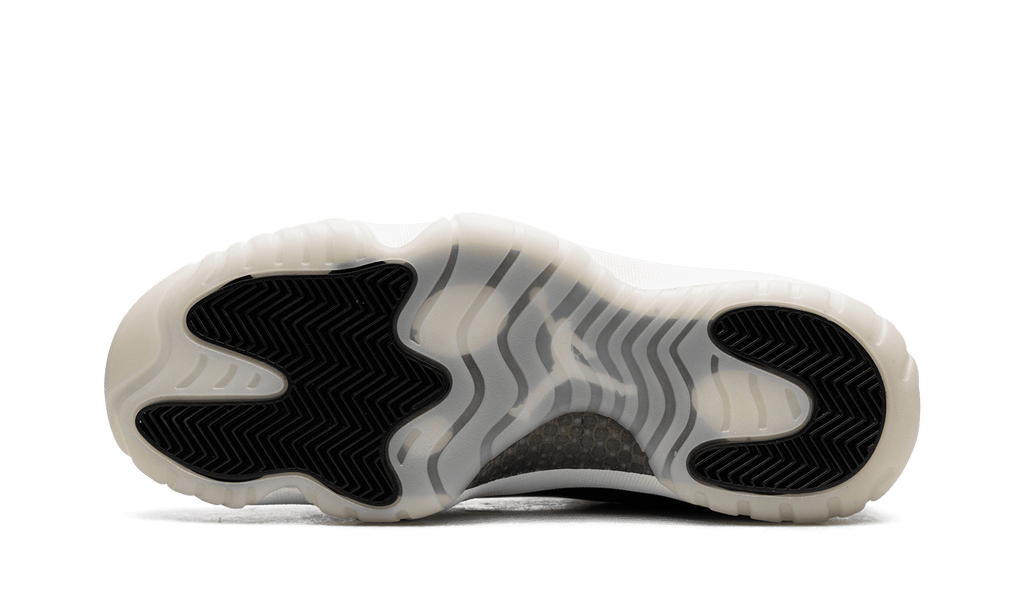 Jordan MENS Air Jordan 11 "Gratitude" CT8012 170 from Stadium Goods
