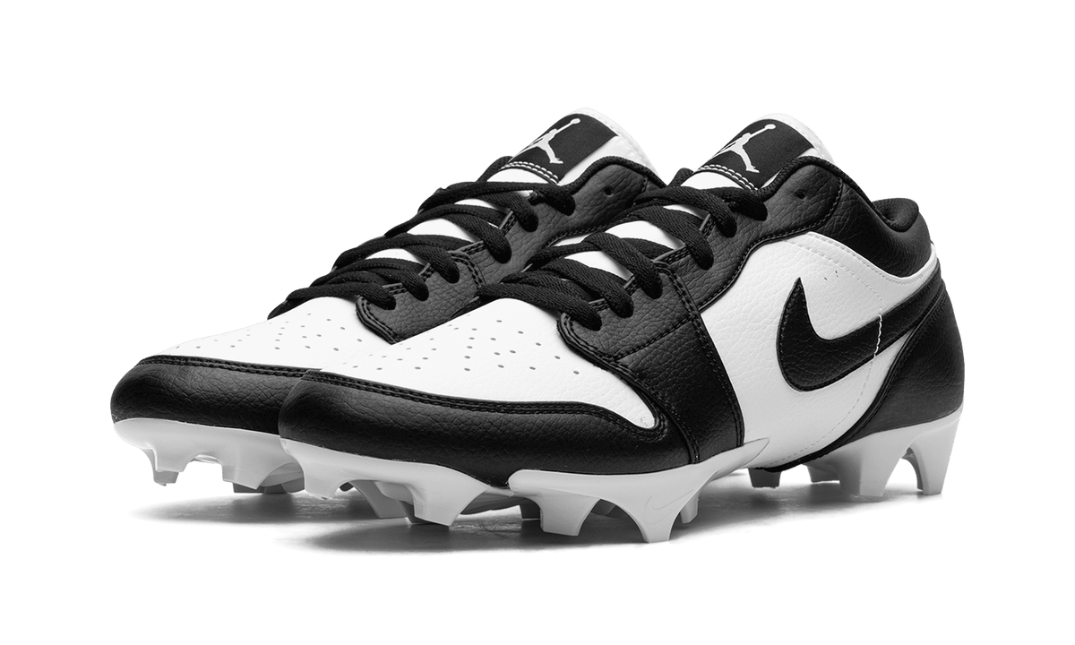 Jordan MENS Jordan 1 Low TD Cleat "Panda" FJ6245 100 from Stadium Goods