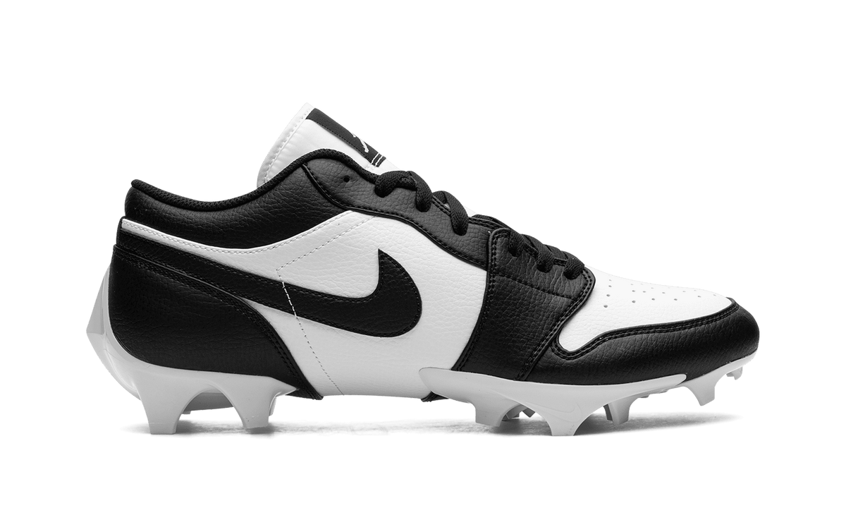 Jordan MENS Jordan 1 Low TD Cleat "Panda" FJ6245 100 from Stadium Goods