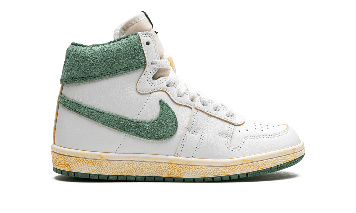 JORDAN MENS Jordan Air Ship Pe Sp "A Ma Mani&eacute;re Green Stone" FQ2942 100 from Stadium Goods