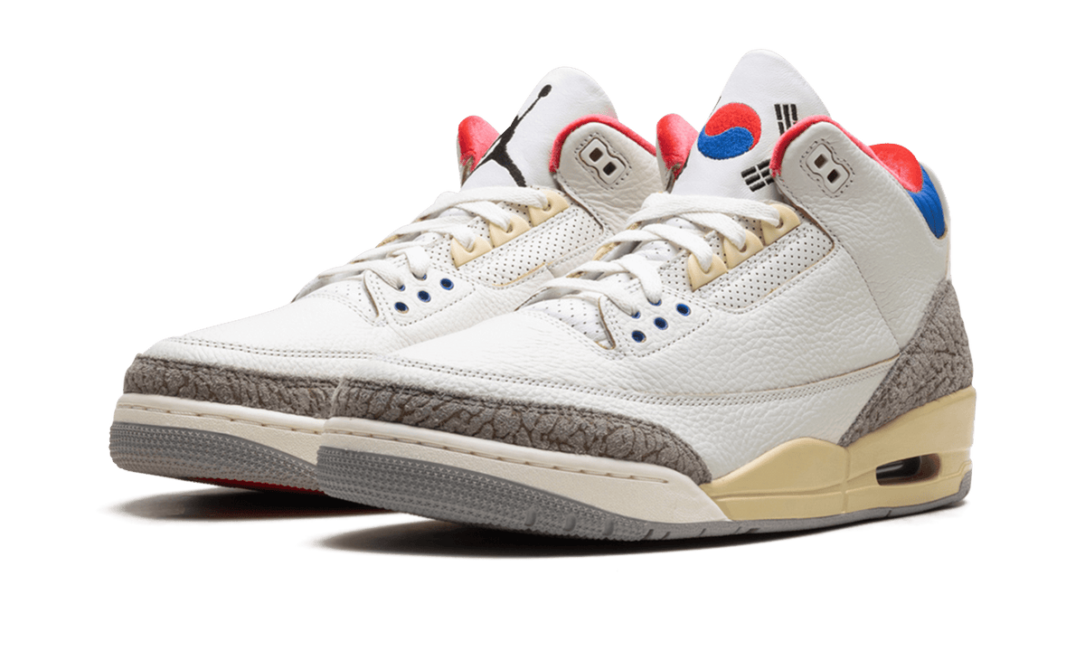 Jordan MENS Air Jordan 3 "Seoul 2.0" IB1482 100 from Stadium Goods