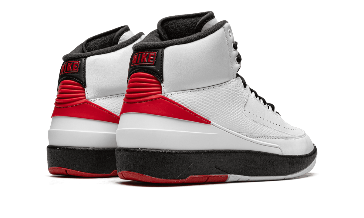 Jordan MENS Air Jordan 2 Retro OG "Chicago 2022" DX2454 106 from Stadium Goods