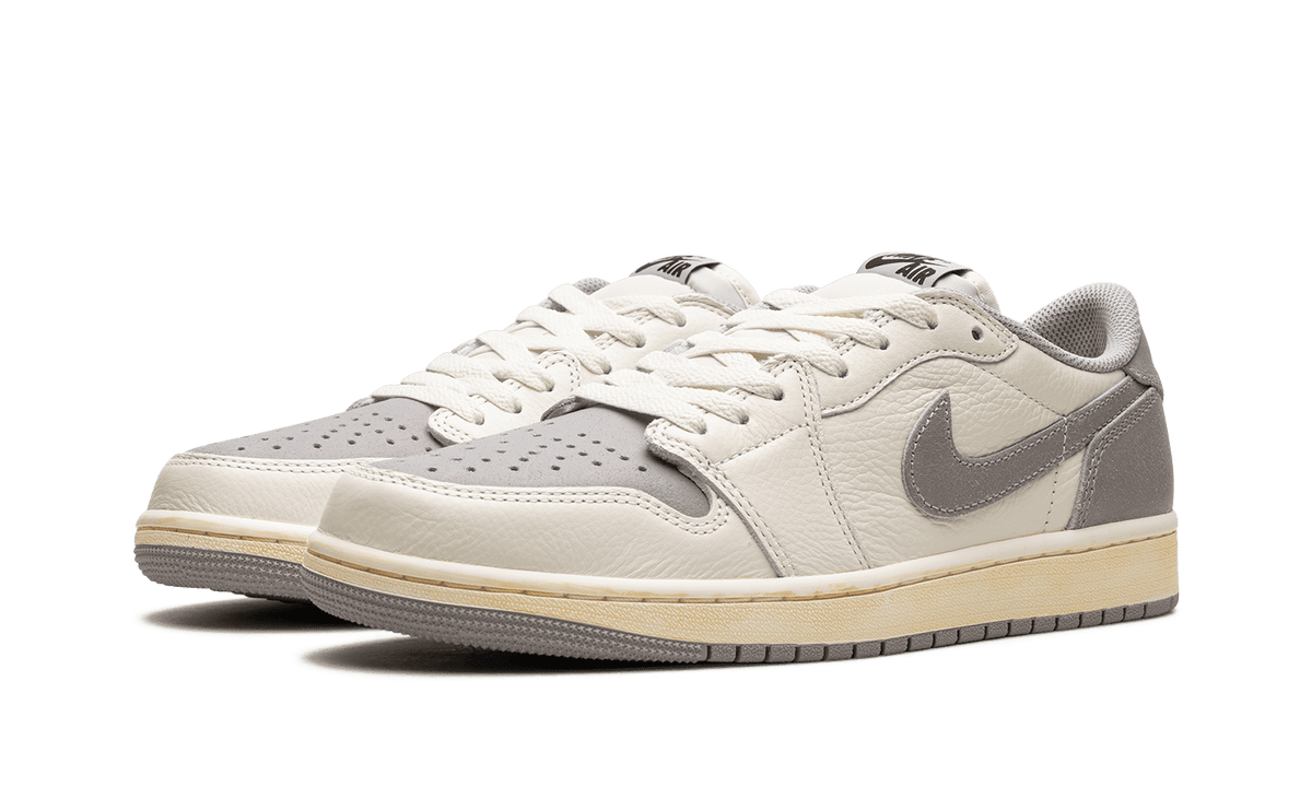 Jordan MENS Air Jordan 1 Low EX "Atmosphere Grey" CZ0790 101 from Stadium Goods