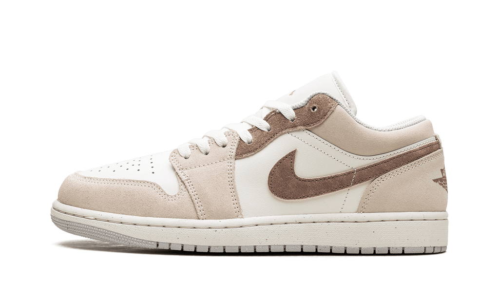 Jordan MENS Air Jordan 1 Low "Light Brown" HF1567 200 from Stadium Goods