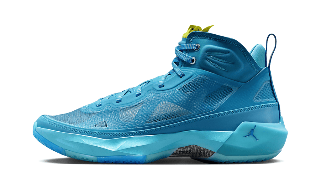 Jordan MENS Air Jordan 37 "Zion Williamson - Naruto" DX1690 400 from Stadium Goods