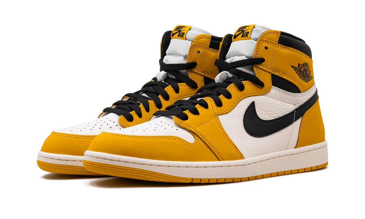 Jordan MENS Air Jordan 1 Retro High OG "Yellow Ochre" DZ5485 701 from Stadium Goods