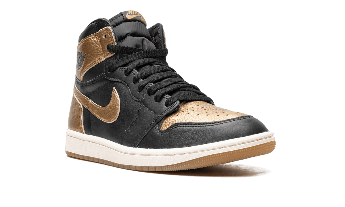 Jordan MENS Air Jordan 1 "Metallic Gold" DZ5485 071 from Stadium Goods