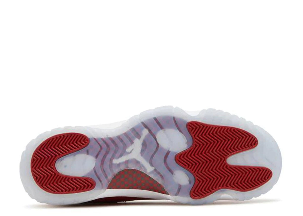 Jordan; Men's Casual & Dress Shoes Retro Style, White/Varsity Red-Black, Size 10.5