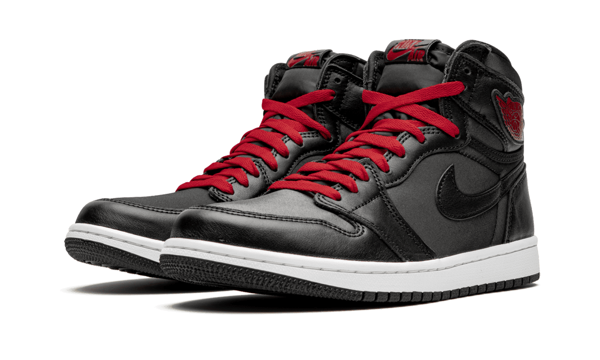 Jordan MENS Air Jordan 1 Retro High OG "Black Satin/Gym Red" 555088 060 from Stadium Goods